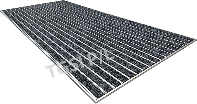 Recessed Building entrance mat for schools, office buildings, shopping centers